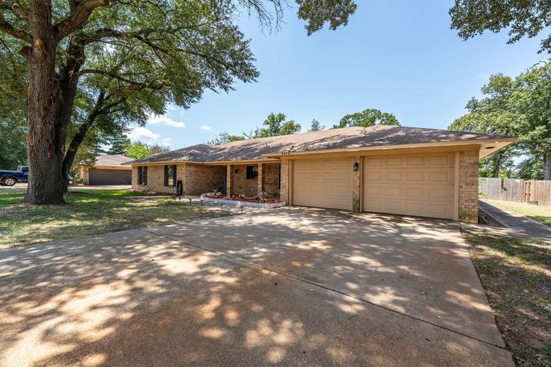Two-car garage with a new insulated door